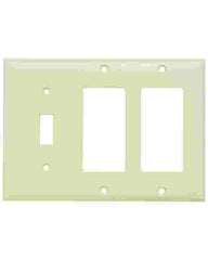 01305449_2.jpg?optimize=medium&bg-color=255,255,255&fit=bounds&height=875&width=700&canvas=700:875