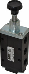 PARKER Parker 520431000 4-way 2-position Valve 1/4 Inch Npt