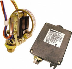 BARKSDALE Barksdale B1S-S48SS Bourdon Tube Pressure Switch 6000 Psi
