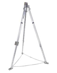3M 3M 7100327930 Confined Space Aluminum Tripod