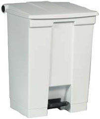RUBBERMAID Rubbermaid FG614500WHT 18 Gal Rectangle Trash Can White