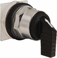 SCHNEIDER ELECTRIC Schneider Electric 9001KS52FB 3-position Selector Switch 600V