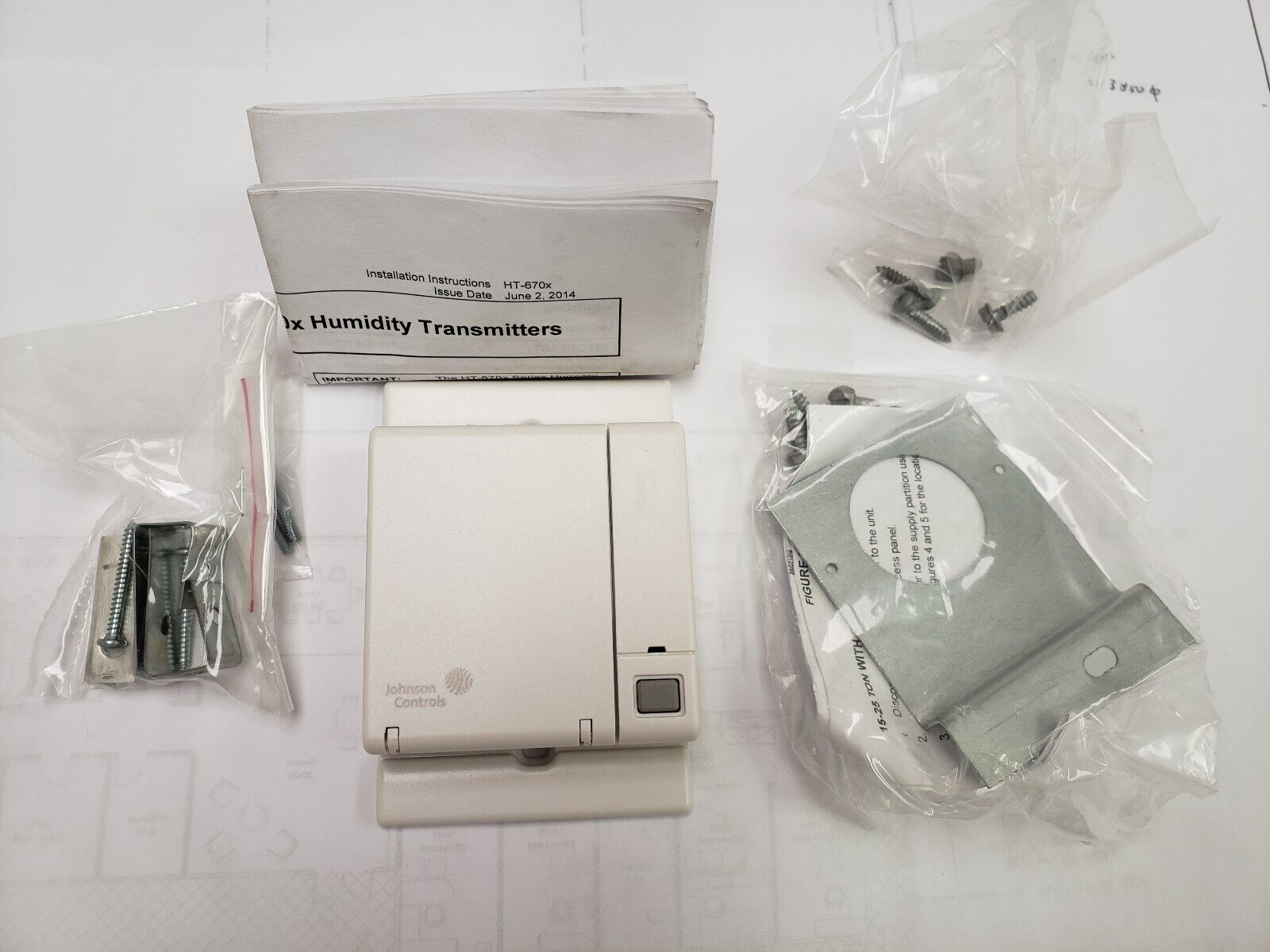 JOHNSON CONTROLS Johnson Controls HT-6703-0NN0W HE-6703-0NN0W ZONE/ WALL