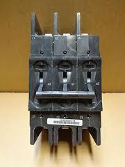 CARRIER HH83XB421 CIRCUIT BREAKERS