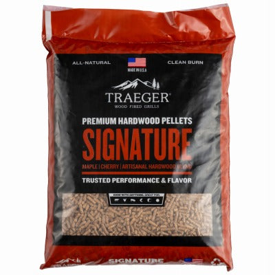 TRAEGER Traeger PEL331 Signature Blend Wood Pellets 20 Lb