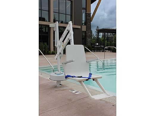 SR SMITH S.R.Smith 390-0000 Splash! ADA Compliant Pool Lift Package