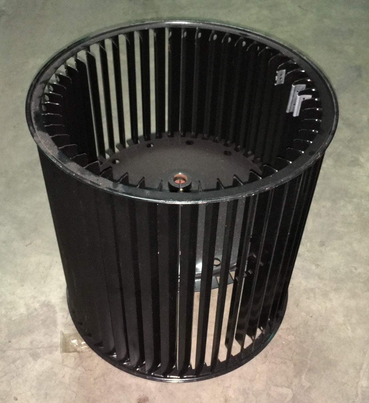 BLOWER WHEEL 18" X 18 1/2" DIA CW/CCW BLOWER WHEEL 1" BORE