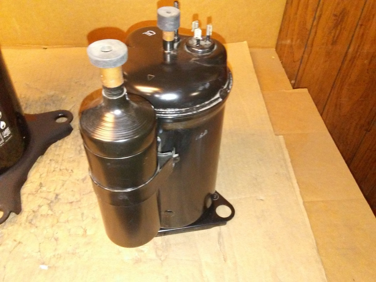 CARRIER EBF095121R-A ROTARY COMPRESSORS