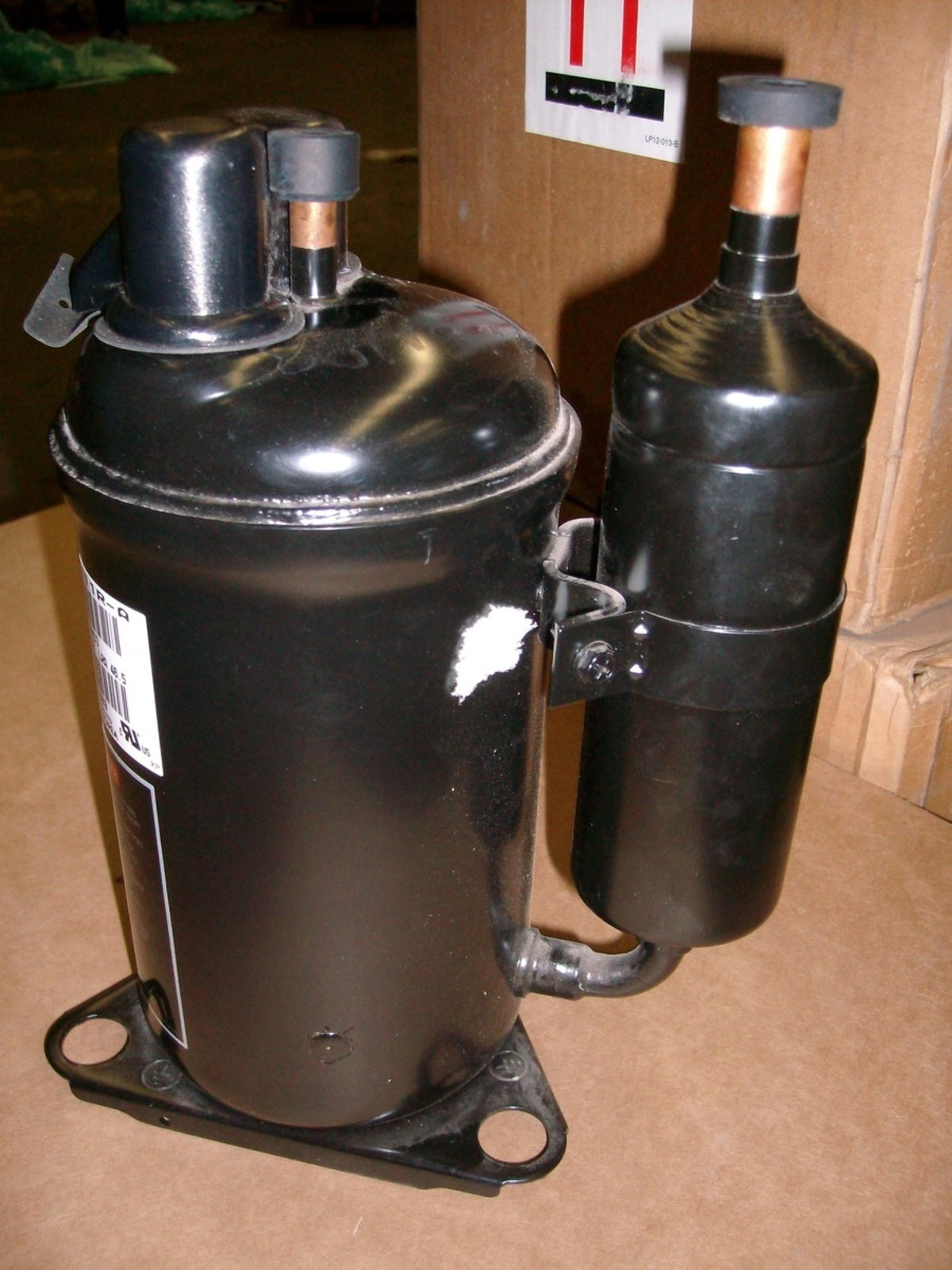 CARRIER EBA095111R-A ROTARY COMPRESSORS