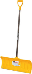 GARANT Garant APP26KDR 26 Poly Snow Pusher 26 In