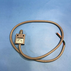 Honeywell 914CE2-3 Miniature Enclosed Limit Switch 240 VAC 5 A Compact Precision