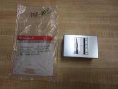 HONEYWELL 14004406-211 FIBERGLASS PADS & ROLLS