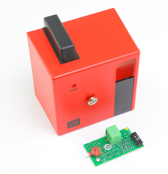 FIREYE FIREYE MED3 Standard Local Reset Switch Plug-In Board Module with Remote Reset