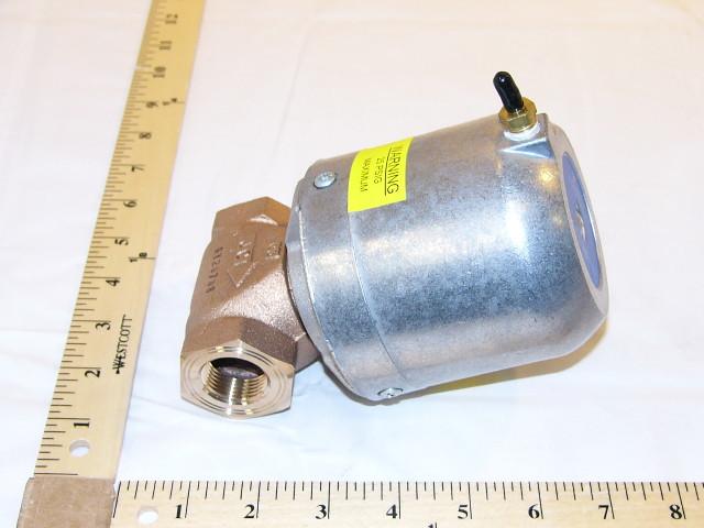 JOHNSON CONTROLS VG7241LT+3003D GLOBE VALVES