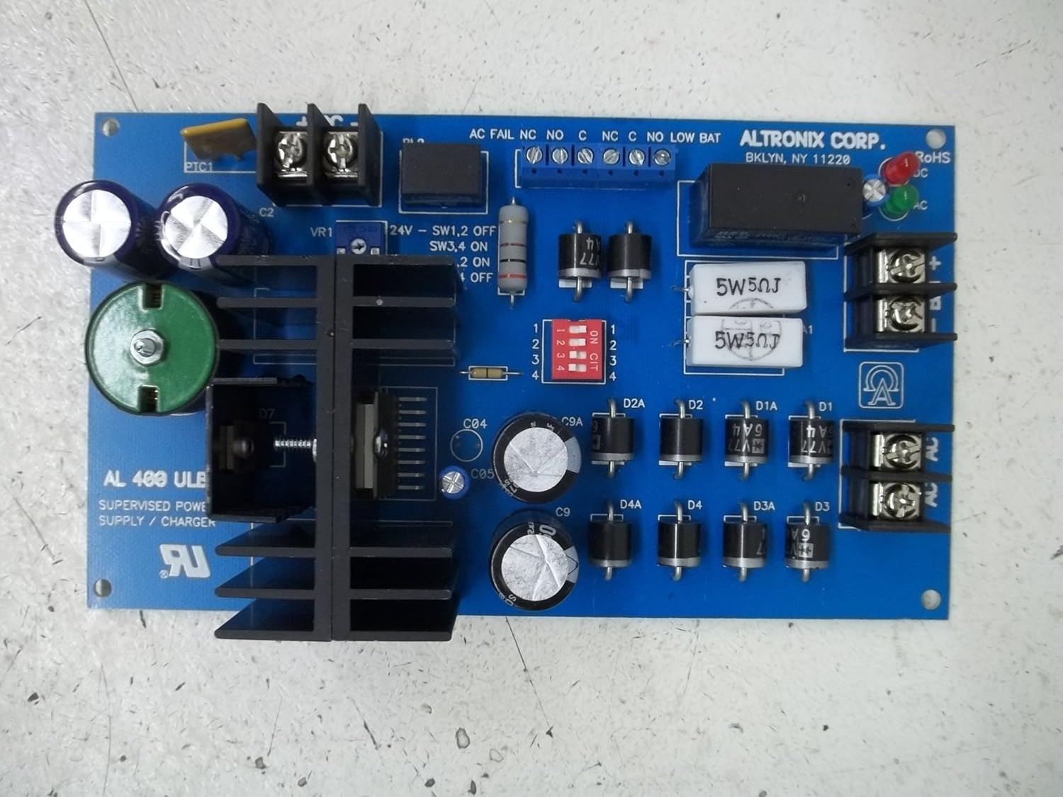ALTRONIX Altronix AL400ULB Power Supply Charger Single Class Output 12/24VDC at 4A Board