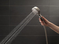 DELTA FAUCET DELTA FAUCET 55424-SS Universal Showering 9-Setting Hand Shower