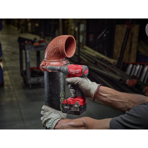 MILWAUKEE Milwaukee Tool 2755B-22 M18 FUEL Impact Wrench Kit 18 Volt