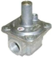 MAXITROL R400Z-3/8 GAS PRESSURE REGULATORS