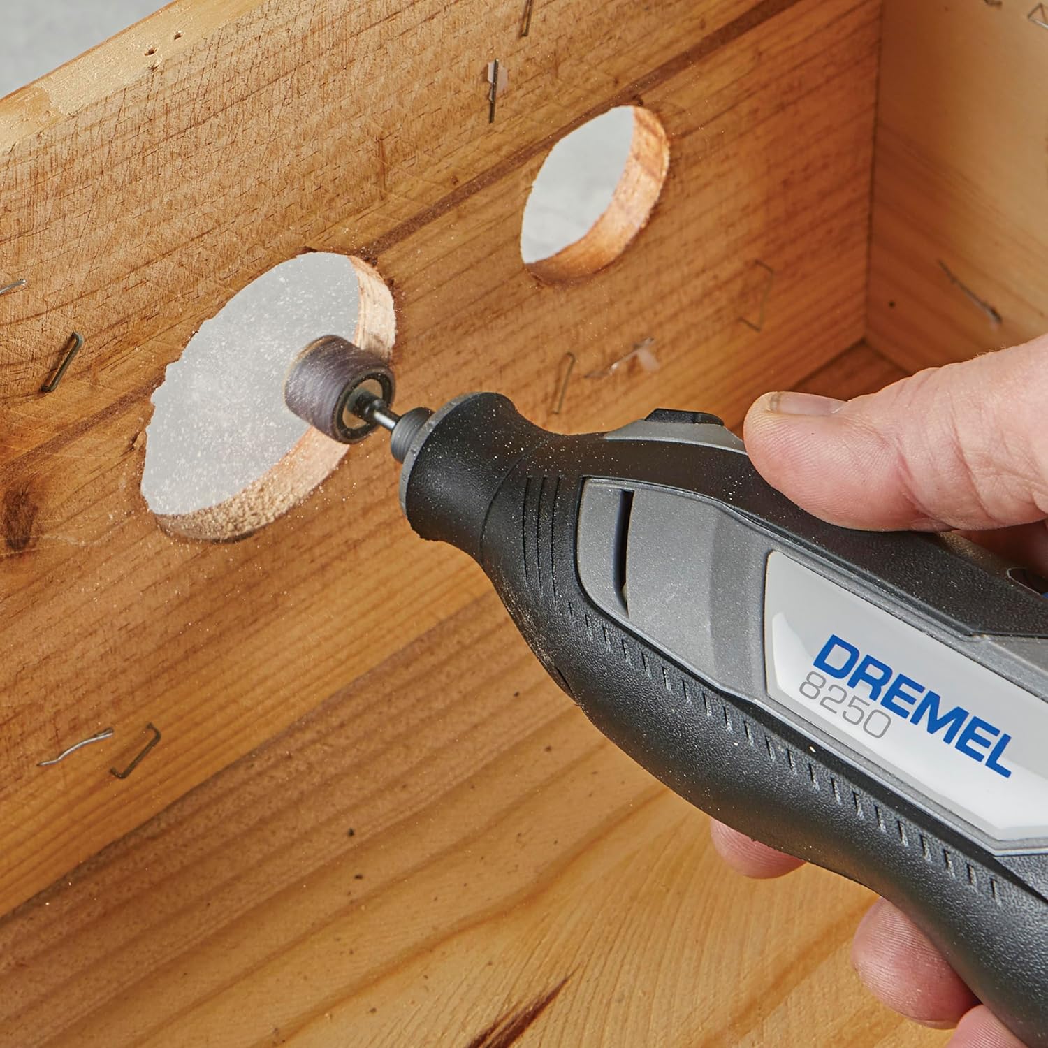 DREMEL Dremel 408 1/2 Inch 60 Grit Rotary Tool Sanding Bands 6 Pack
