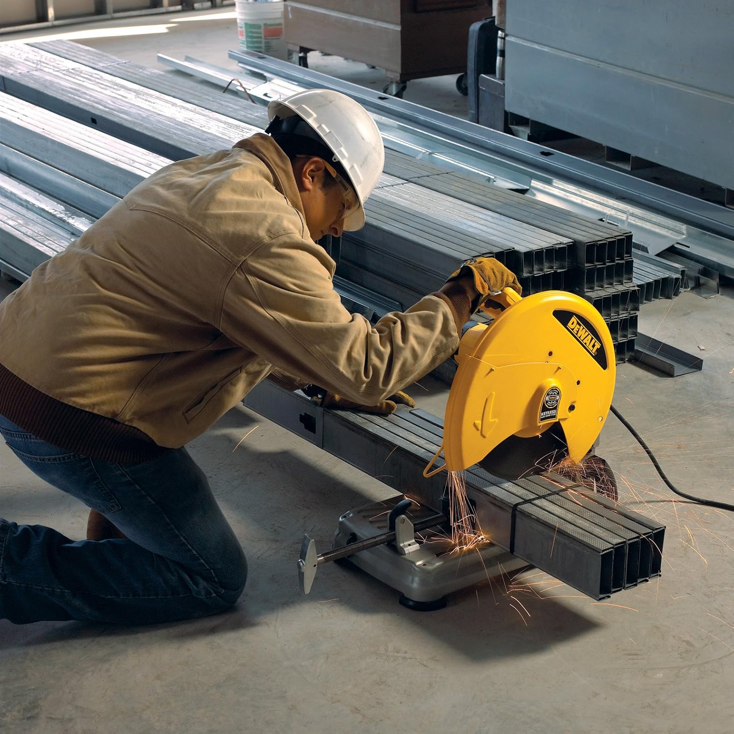 DEWALT DeWalt D28715 Chop Saw Quick-Change 14-Inch
