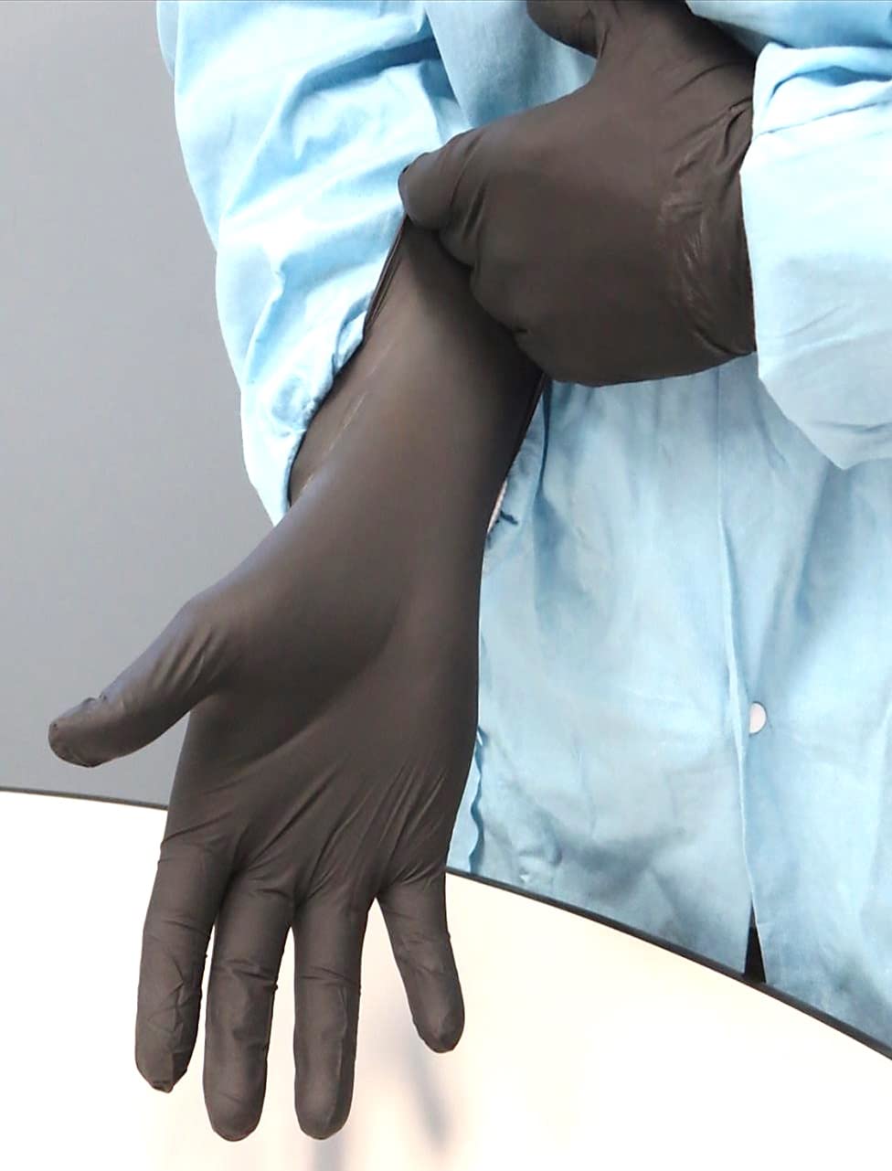 SHOWA Showa 6112PFM Biodegradable Nitrile Powder-Free Disposable Safety Glove Medium (Box of 100) Black