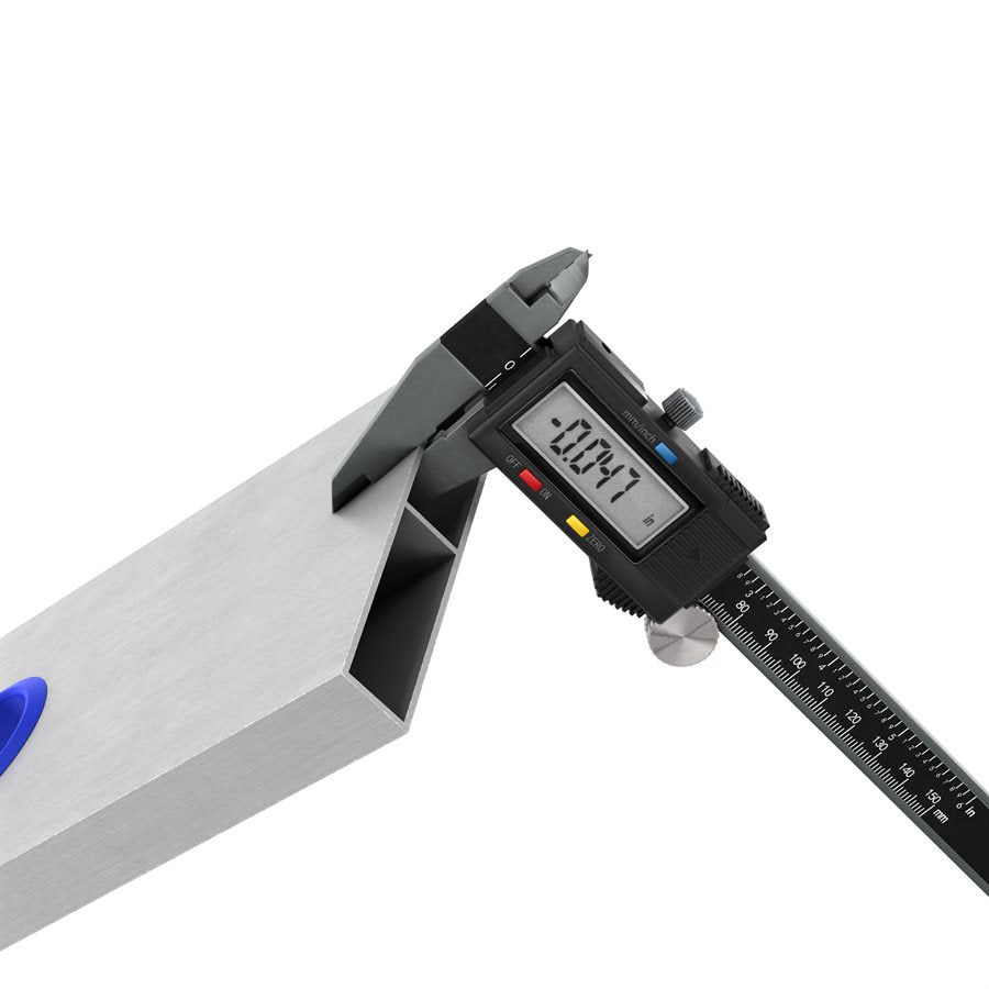 BON Bon 82-770 Screed Level With Hand Holes 4 Feet