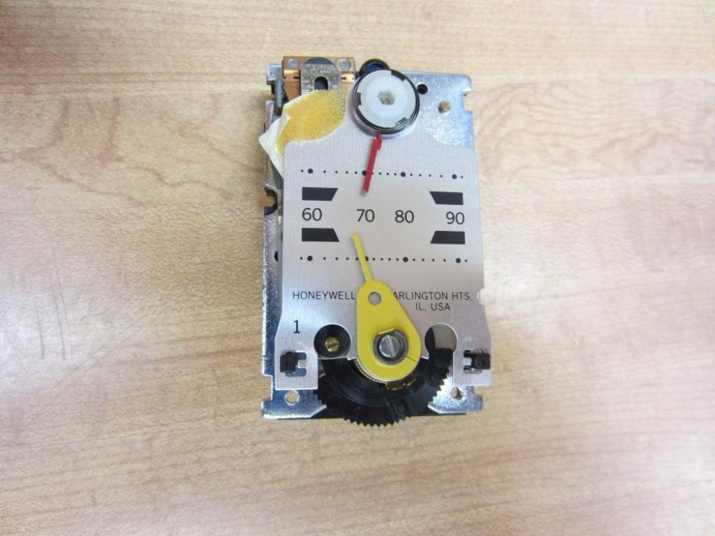 HONEYWELL TP970B2002 PNEUMATIC THERMOSTATS