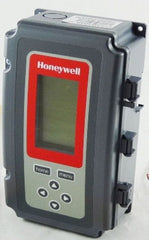 Honeywell T775R2027 Electronic Temp Controller w/ 2 Temp Inputs, 2 SPDT Relays, and 2 Analog Outputs