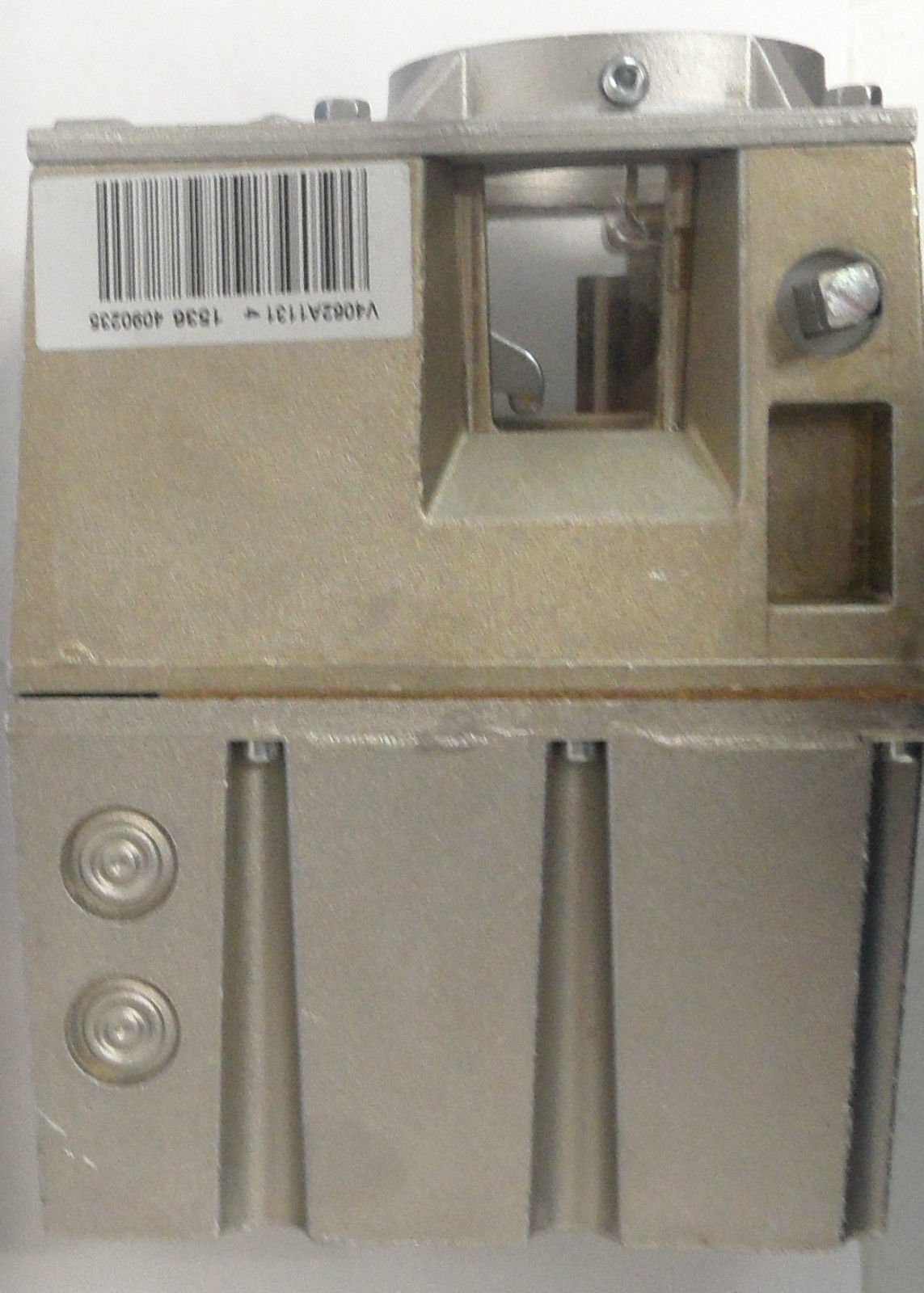 HONEYWELL Honeywell V4062A1131 Hi/Lo/Off Fluid Power Gas Valve Actuator 120 Vac Damper Shaft