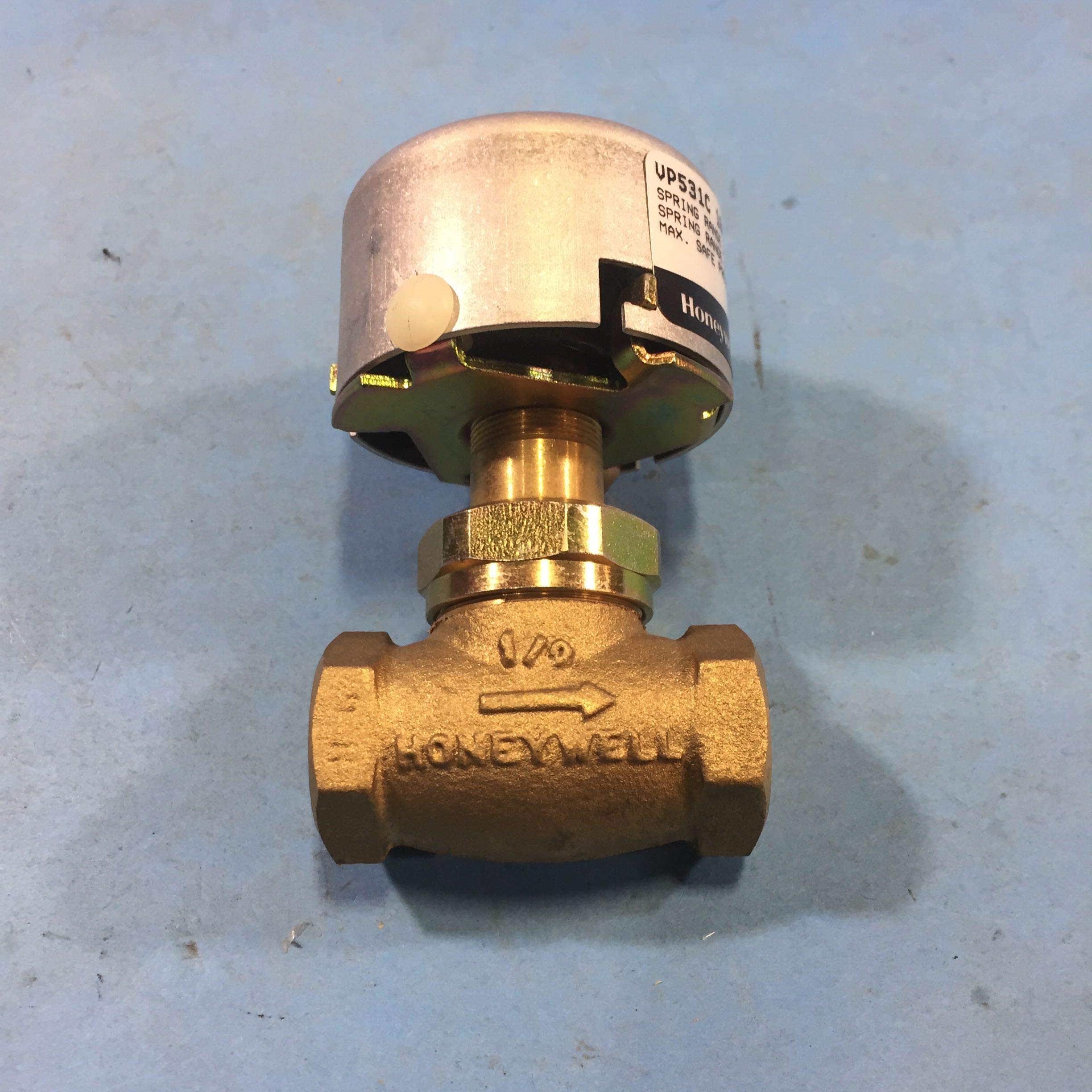 HONEYWELL Honeywell VP531C1067 Pneumatic Radiator Valve 1/2 NPT Straight N.O. 2.3CV Replaces VP531A1020 VP531A1038