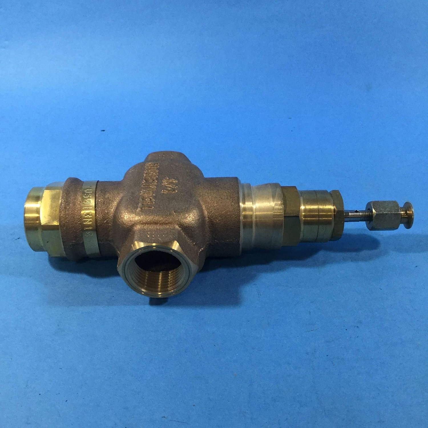 HONEYWELL Honeywell V5013N1055 3/4 NPT 3-Way Mixing Valve 7.3 Cv