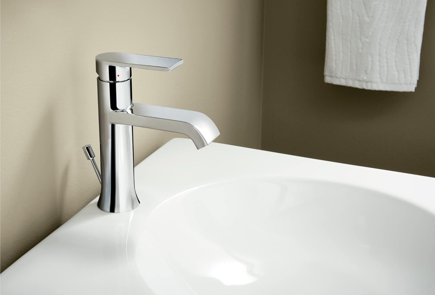 MOEN Moen 6702 Genta LX Chrome One-Handle Bathroom Faucet
