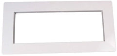 CUSTOM MOLDED PRODUCTS Custom Molded Products 25541-000-020 Skimmer Faceplate Cover - White