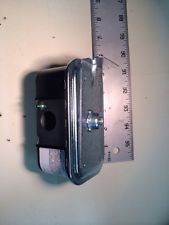 JOHNSON CONTROLS P32AC-1 THERMOSTATS