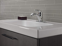 DELTA FAUCET DELTA FAUCET 583LF-WF Classic Single Handle Bathroom Faucet 1.2 GPM 1 Hole Drain Assembly
