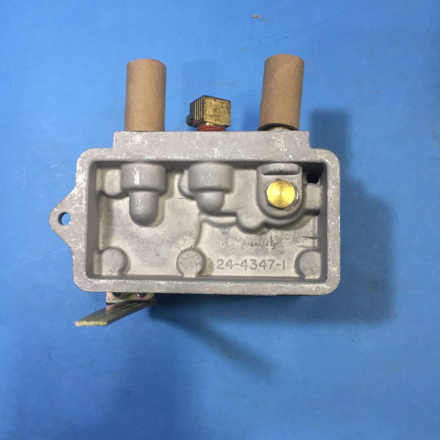 JOHNSON CONTROLS Johnson Controls D-9502-12 Pneumatic Damper Actuator Positioner for Model D-4073 Actuator