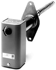 JOHNSON CONTROLS A28AK-1C TEMPERATURE CONTROLS