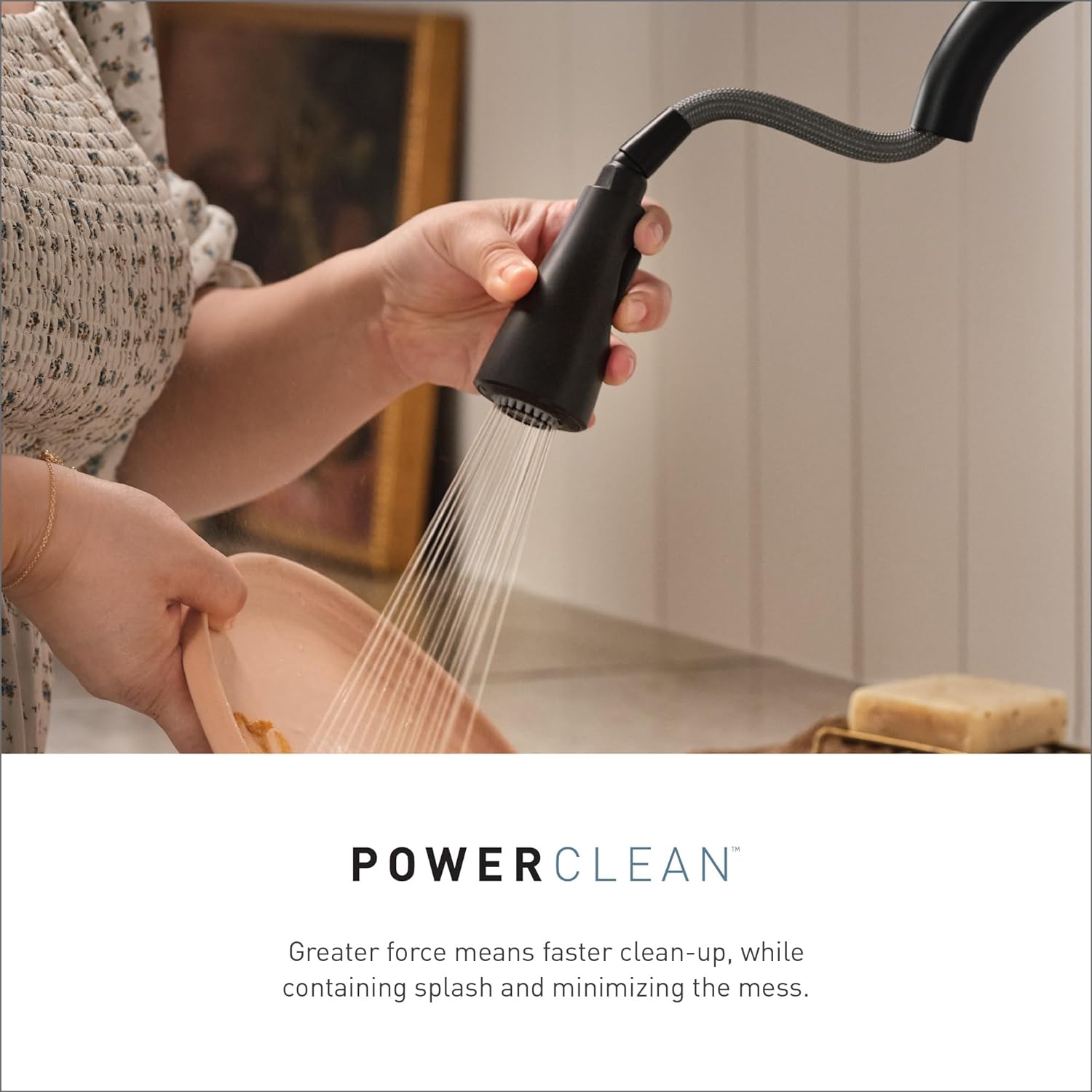 MOEN Moen 67315SRS Integra Spot Resist Stainless One-Handle Pullout Kitchen Faucet