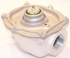 Honeywell V5055E1013 2-1/2 NPT Brass Gas Valve