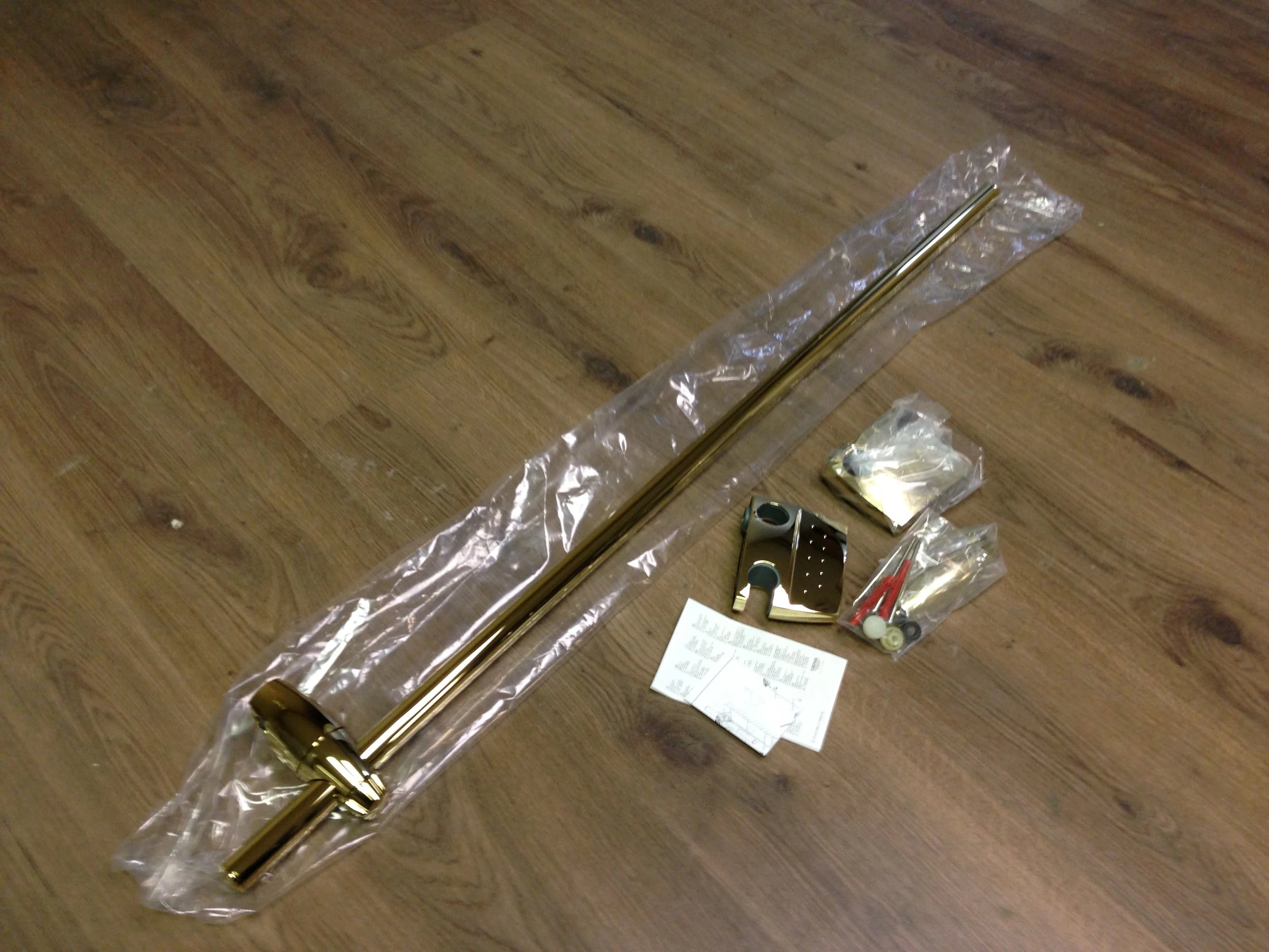 GROHE 28398R00 BATH GRAB BARS