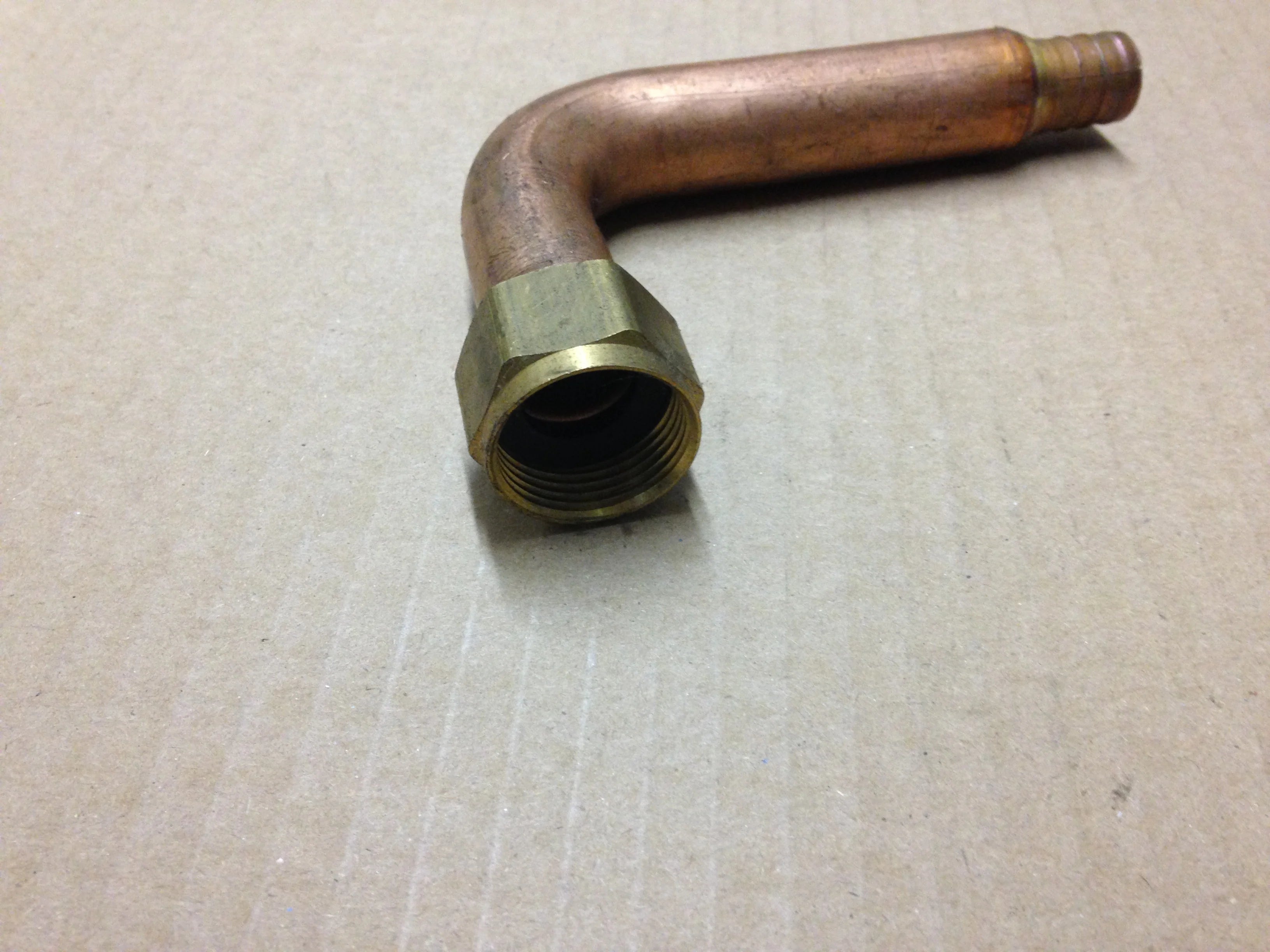 SIOUX CHIEF Sioux Chief 631X02 Crimp 4-1/2 x 3/4 in. Water Heater Connector