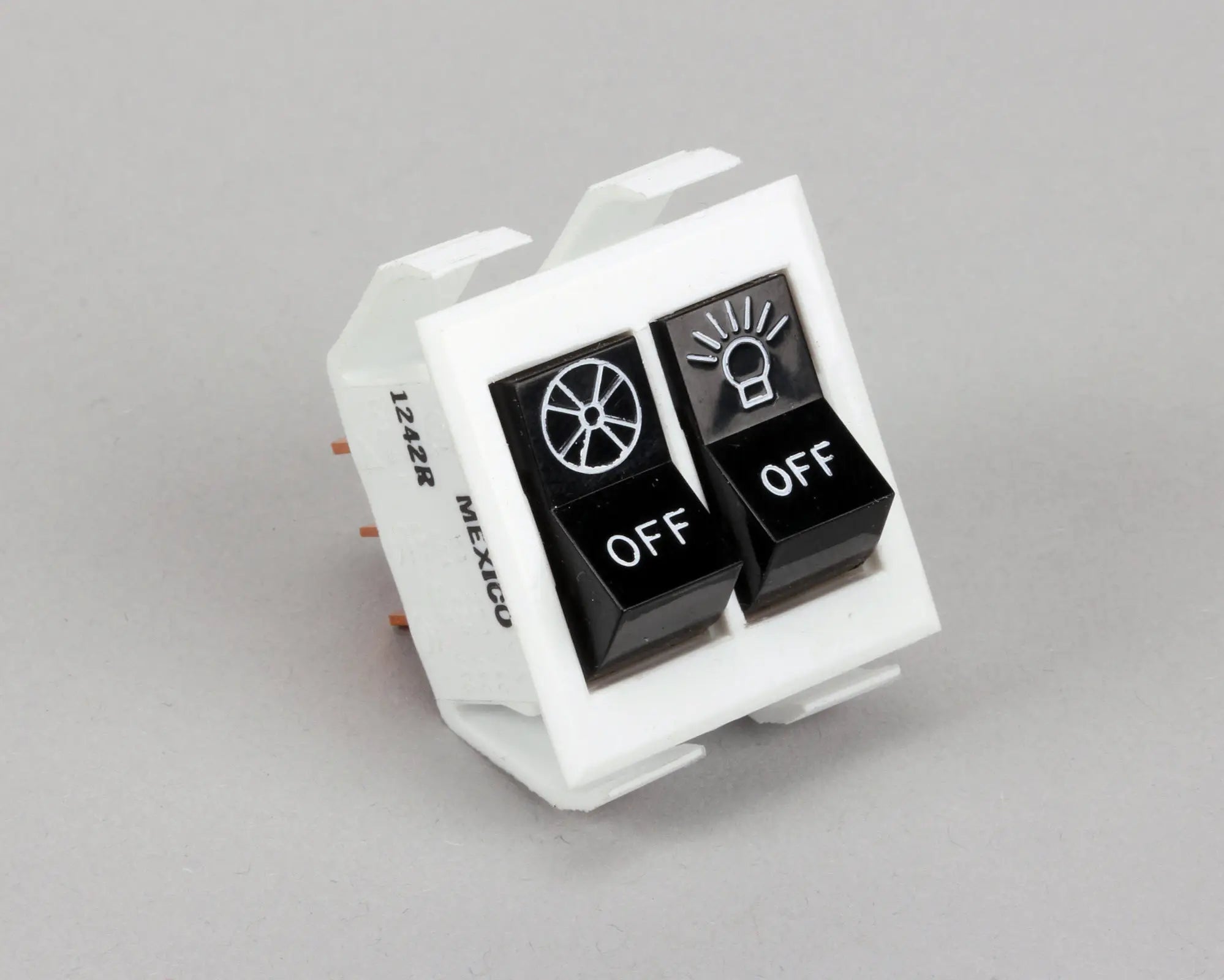 BEVERAGE AIR BEV502-068A TOGGLE SWITCHES