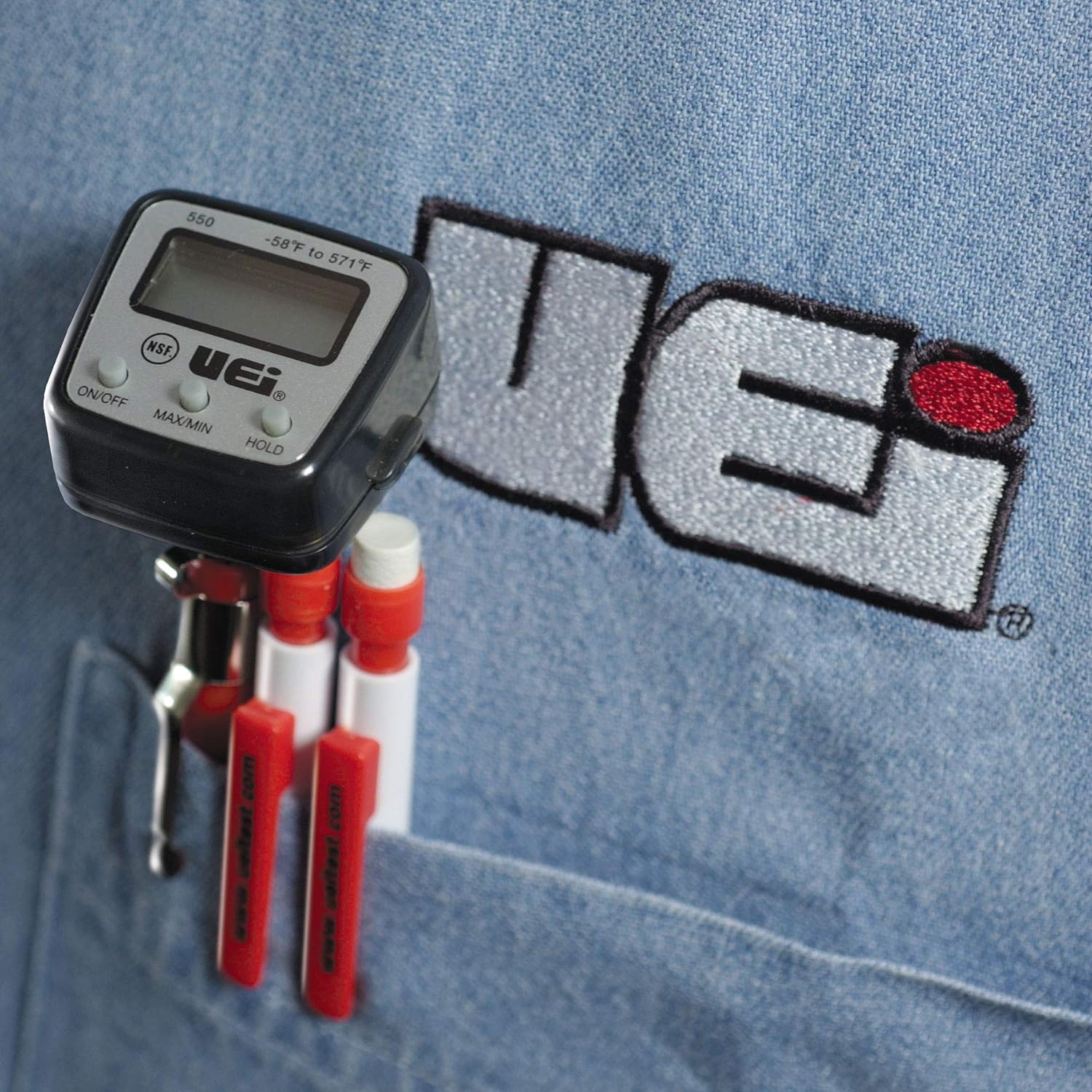 UEI TEST INSTRUMENTS UEi Test Instruments 550B Digital Pocket Thermometer