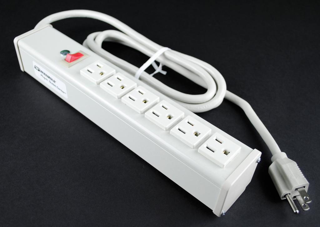LEGRAND R610 POWER & EXTENSION CORDS