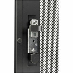 APC AR2400 NetShelter SV Enclosure with Sides 42U 600mm x 1060mm D
