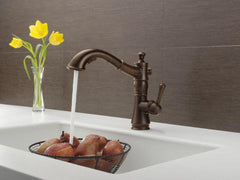 DELTA FAUCET Delta Faucet 4197-RB-DST Cassidy Single Handle Pull Out Kitchen Faucet