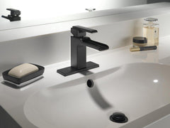 DELTA FAUCET Delta Faucet 568LF-BLLPU Ara Single Handle Monoblock Bathroom Sink Faucet in Matte Black