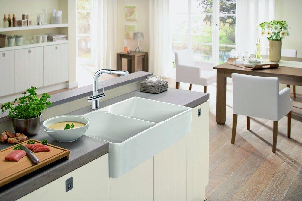 FRANKE Franke MHK720-35WH Manor House 35 Inch Apron Front Double Bowl Fireclay Sink White