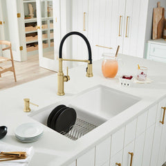 BLANCO BLANCO 440185 Diamond 32 x 19-1/4 in No Hole Composite Double Bowl Undermount Kitchen Sink in White