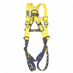 3M 1102000 SAFETY HARNESSES